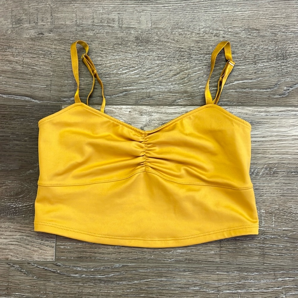 COPY - Mika sports bra worn once size S